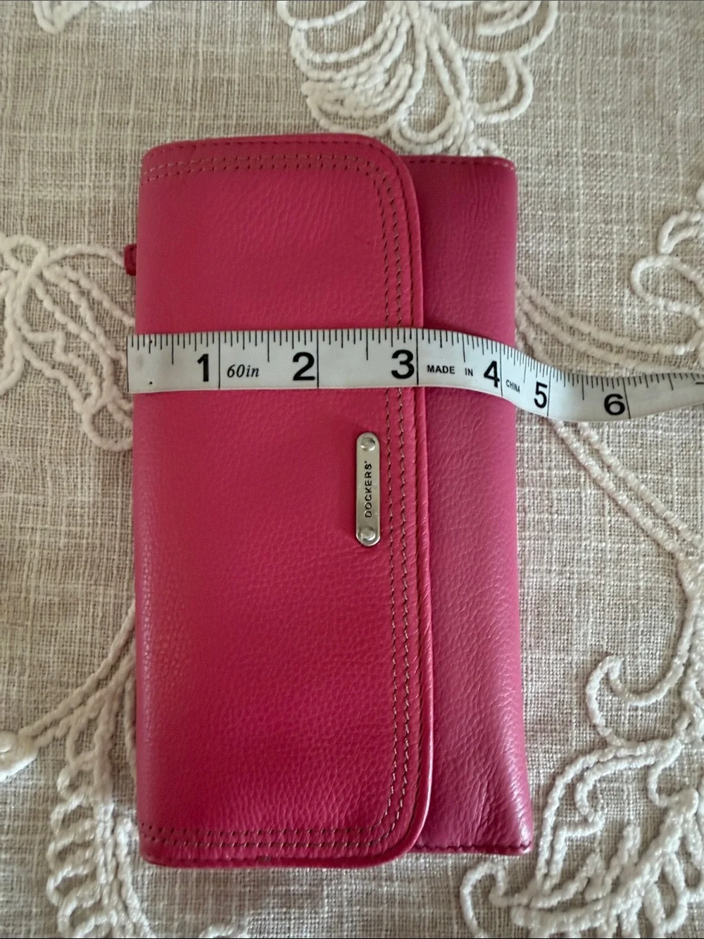 Dockers Fuchsia Pink Sofitel Pebbled Leather Checkbook Trifold Wallet